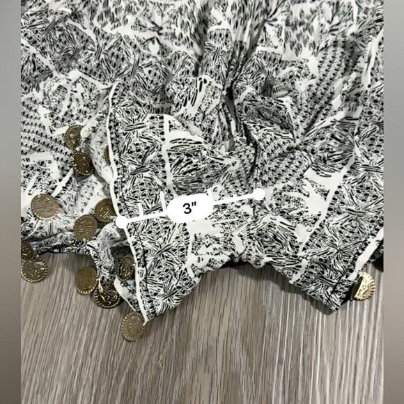 LF Millau Black & White Printed Embellished Coin Pom Tank & Shorts Set Size M - Picture 10 of 10